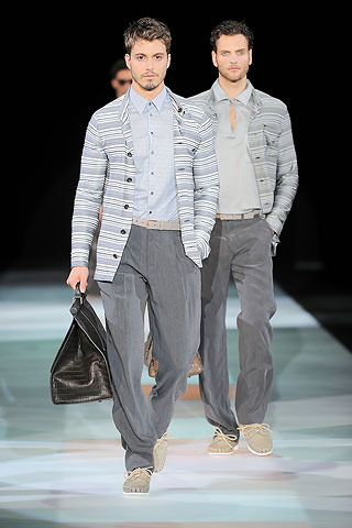 Giorgio Armani / - 2010